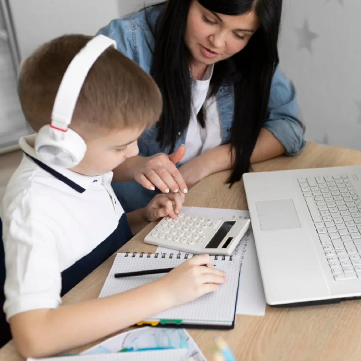 How to Use AI to Earn Continuing Education Credits: A Guide for Teachers